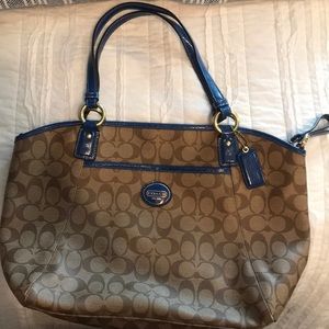 Coach Peyton tote